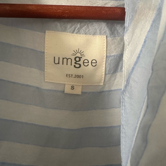 Umgee Light Blue and White Striped Button-Up Shirt - Picture 4 of 8